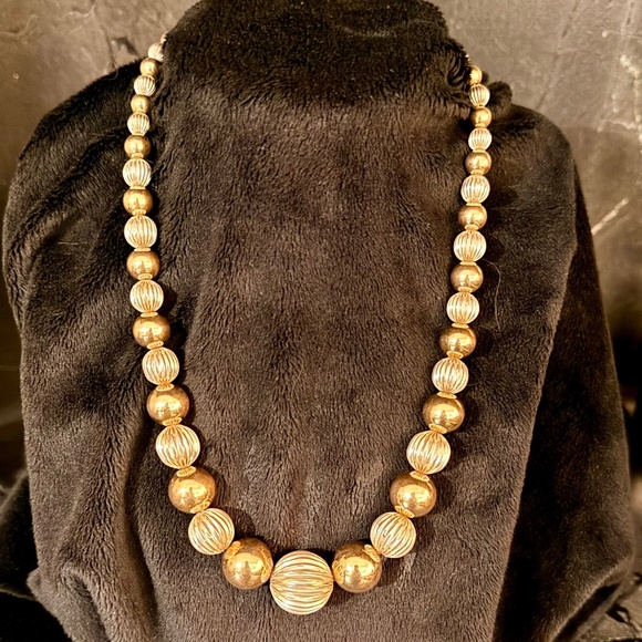 Ribbed Silver and Gold Graduated Bead Necklace - Picture 1 of 5